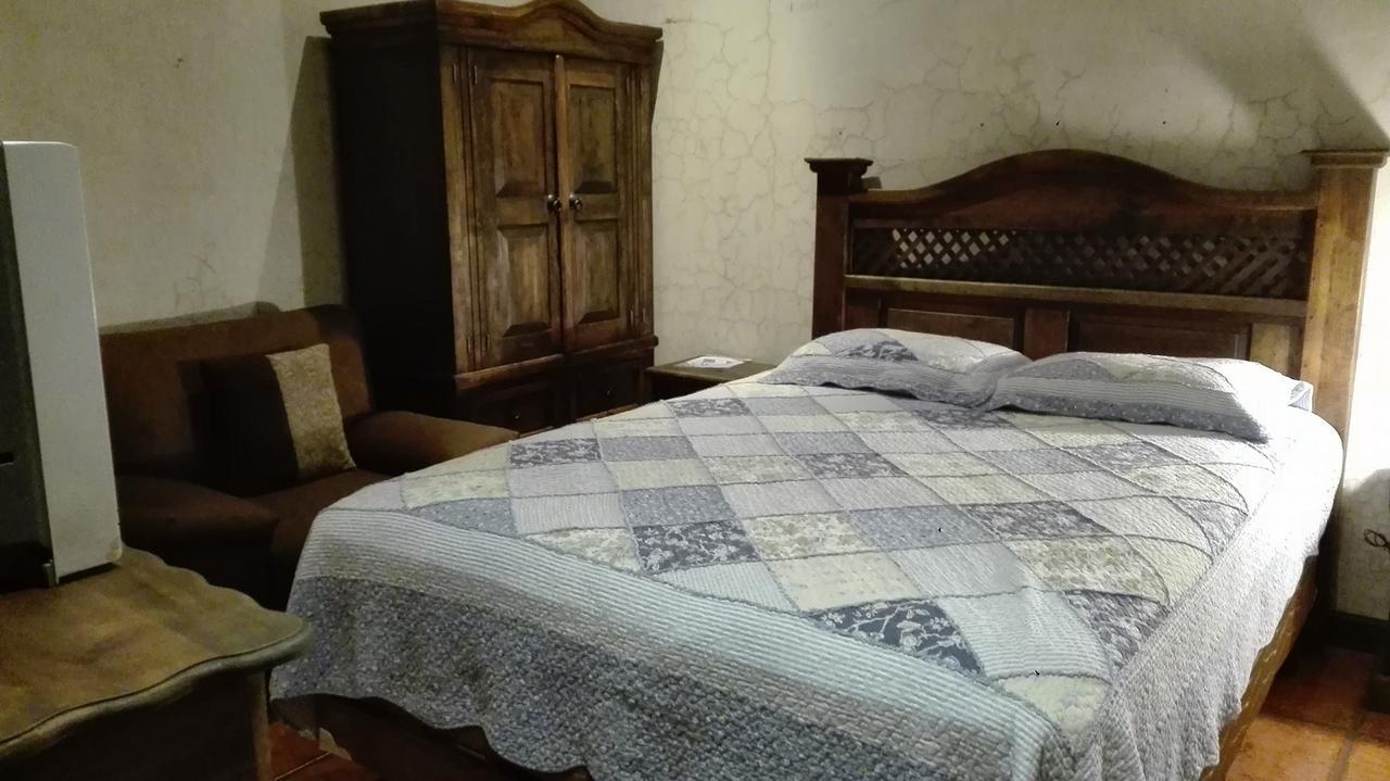 La Casa De La Alameda Panzió Antigua Kültér fotó