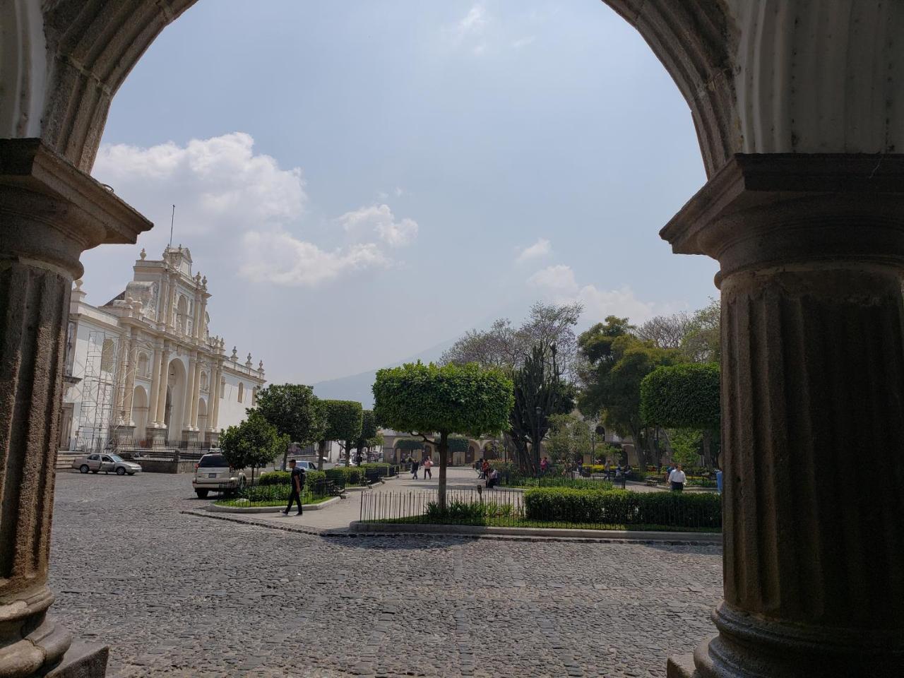 La Casa De La Alameda Panzió Antigua Kültér fotó