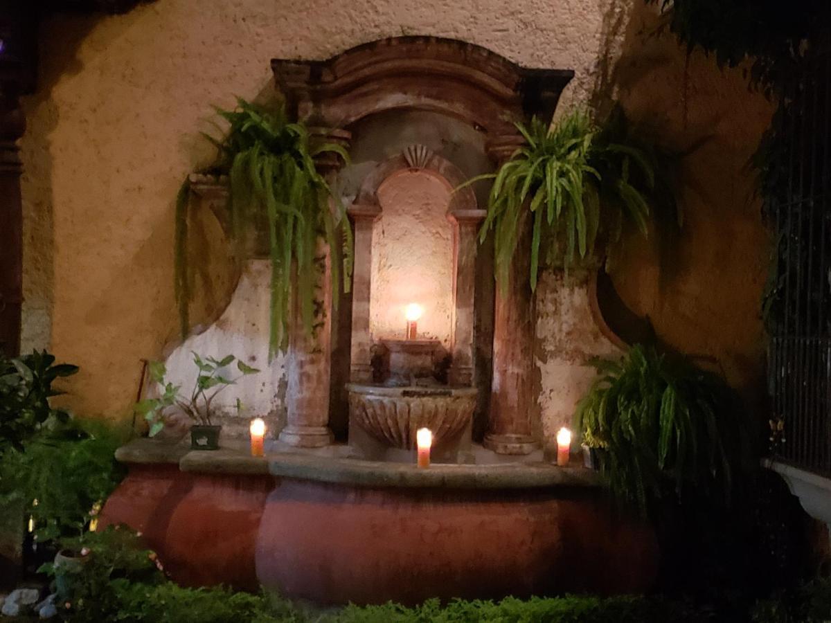 La Casa De La Alameda Panzió Antigua Kültér fotó