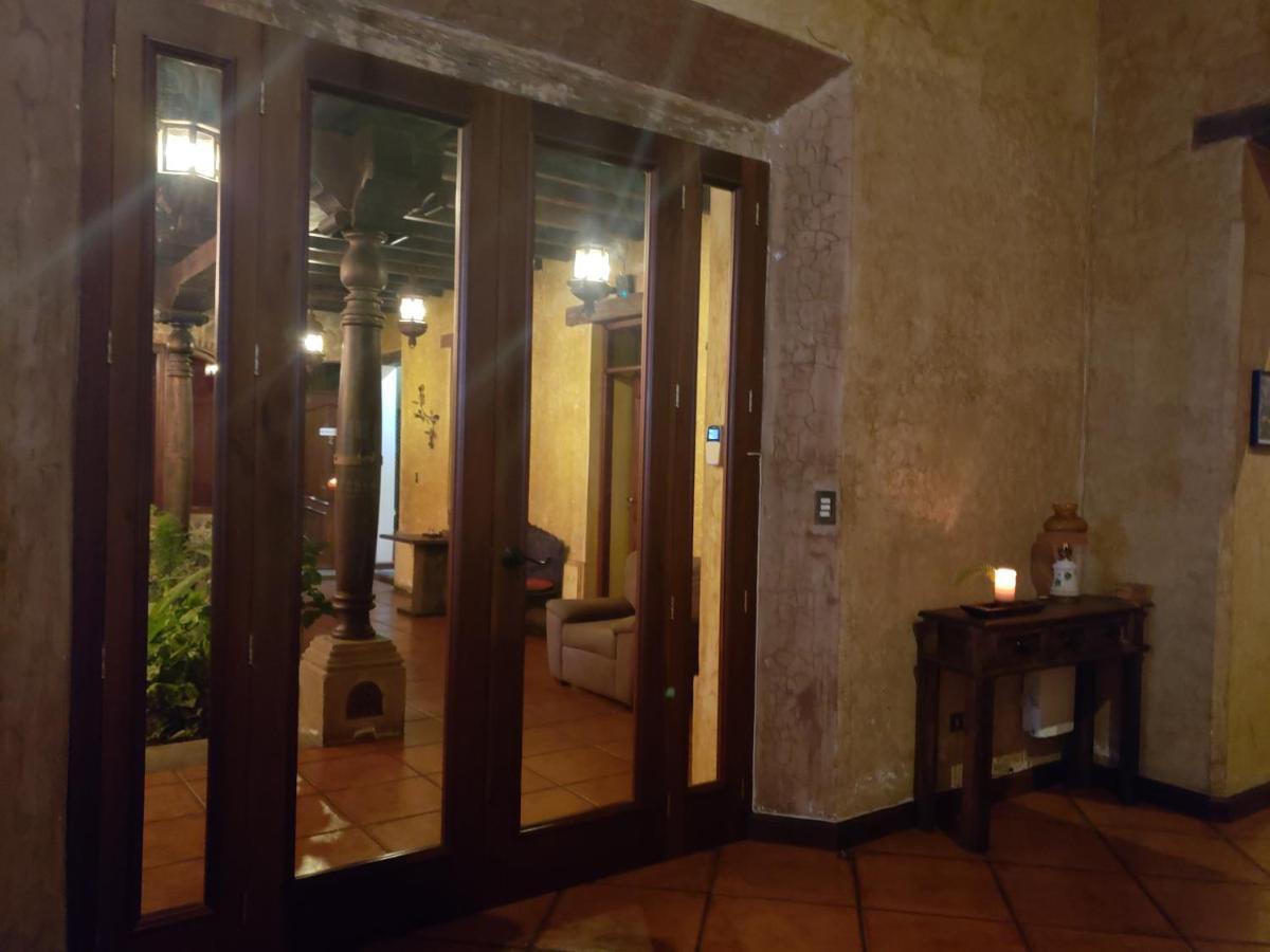 La Casa De La Alameda Panzió Antigua Kültér fotó